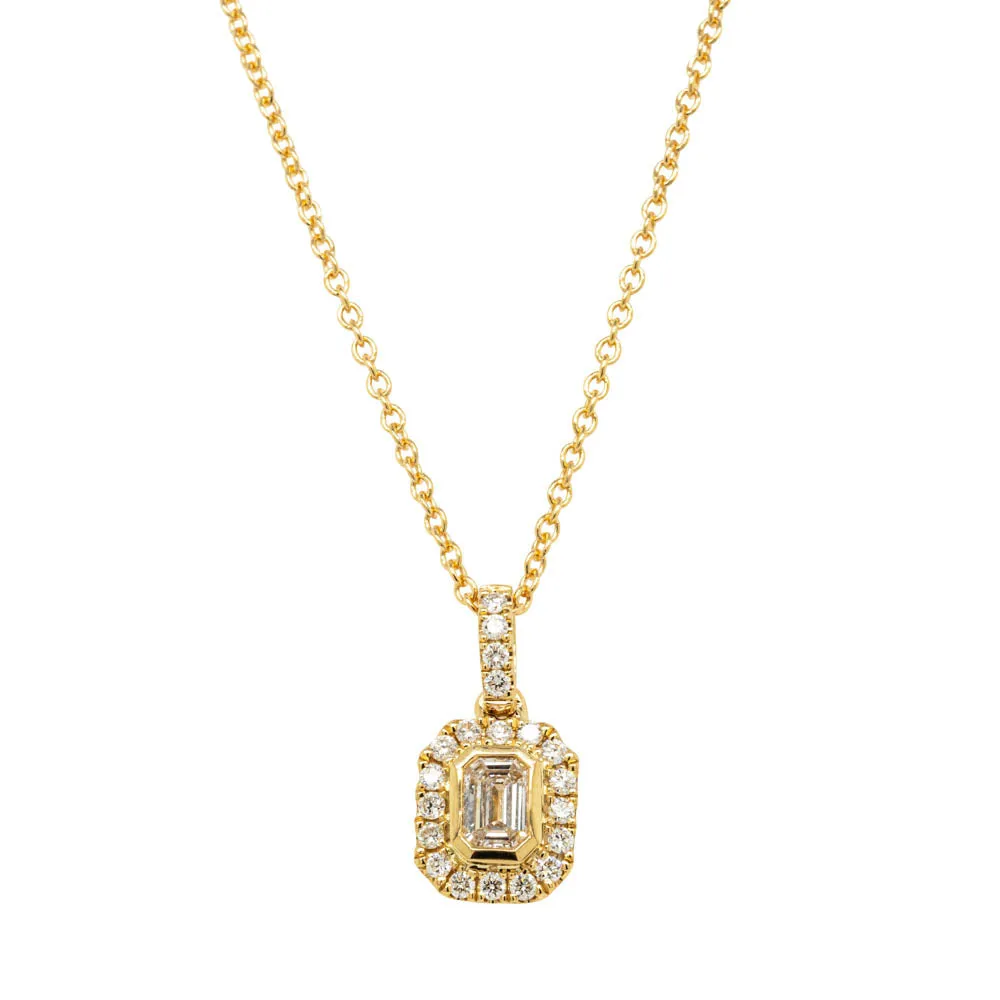 18ct Yellow Gold Emerald Cut Diamond Pendant
