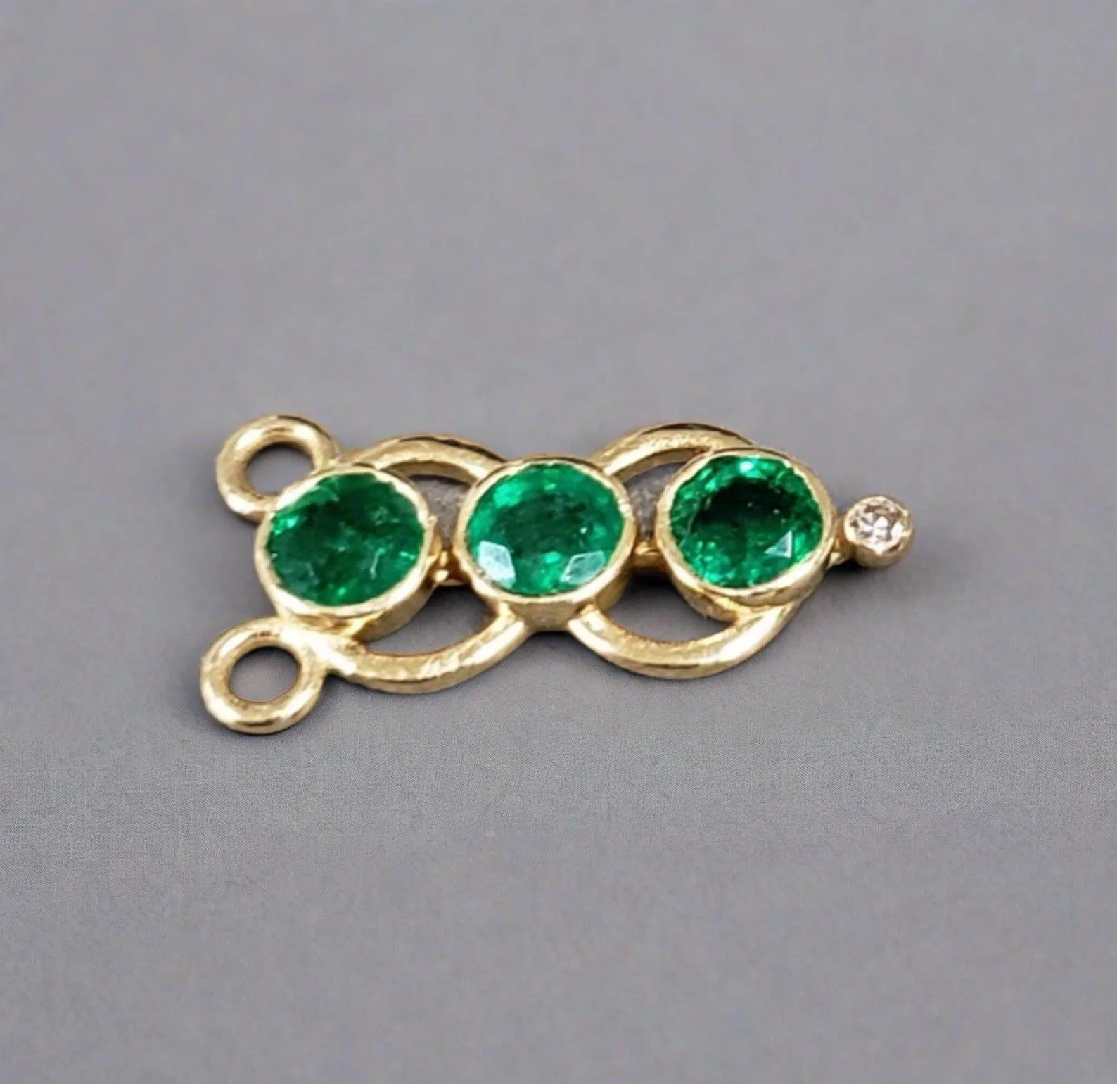 18k Gold 3 Stone Zambian Emerald Pendant