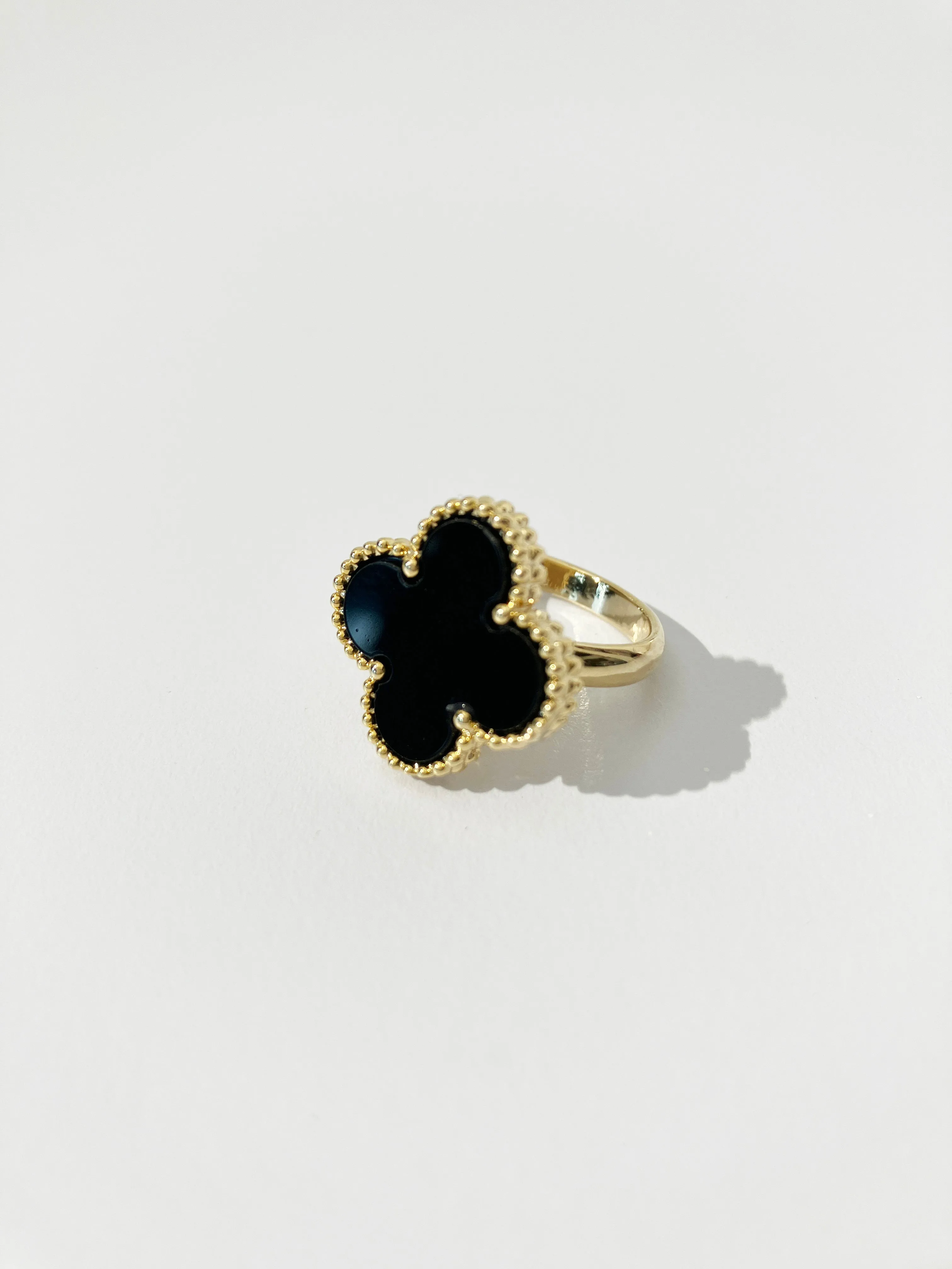 Adjustable Demi Onyx Quatrefoil Motif Ring in Gold