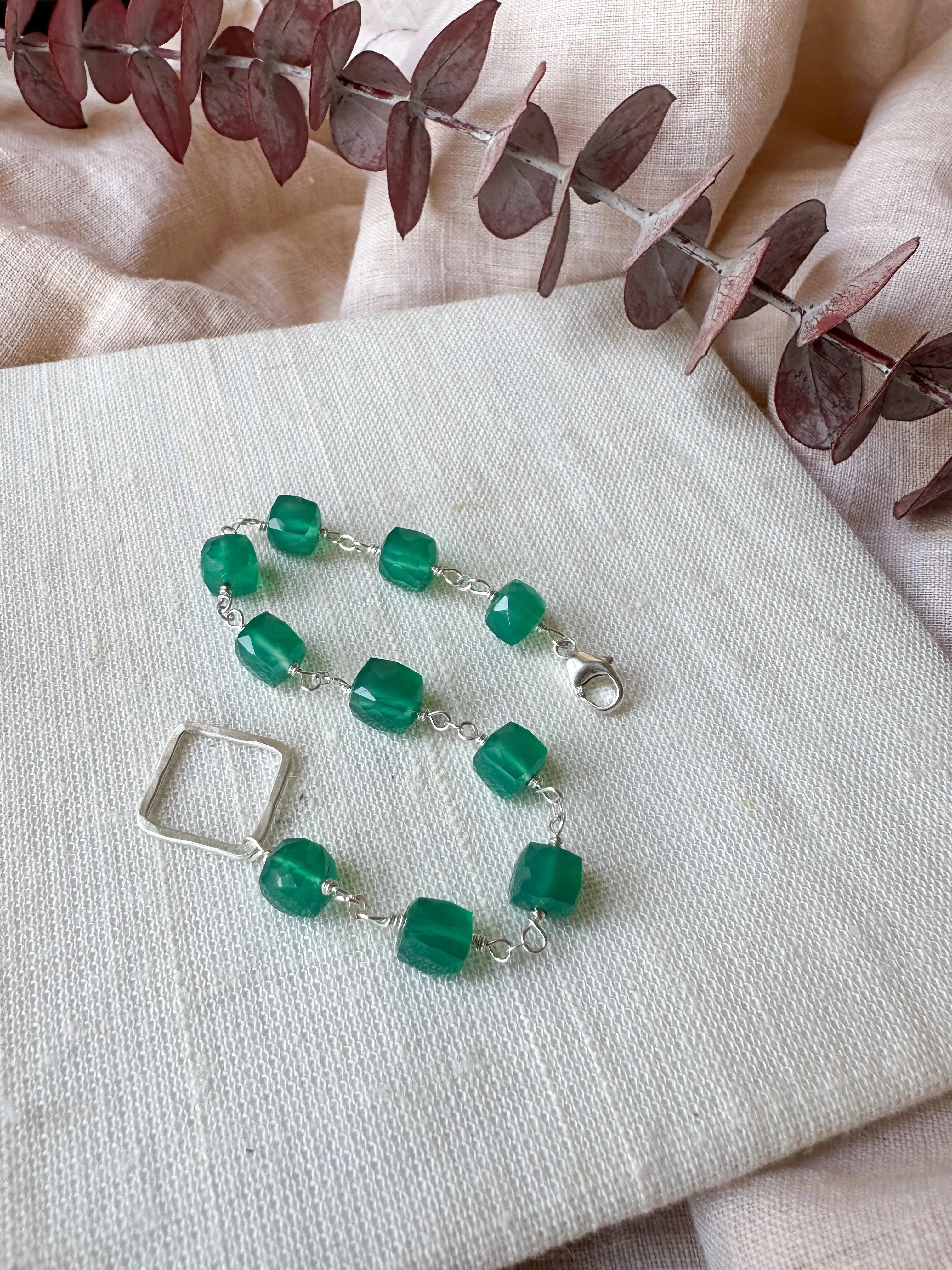 B2313 - sterling silver green onyx bracelet