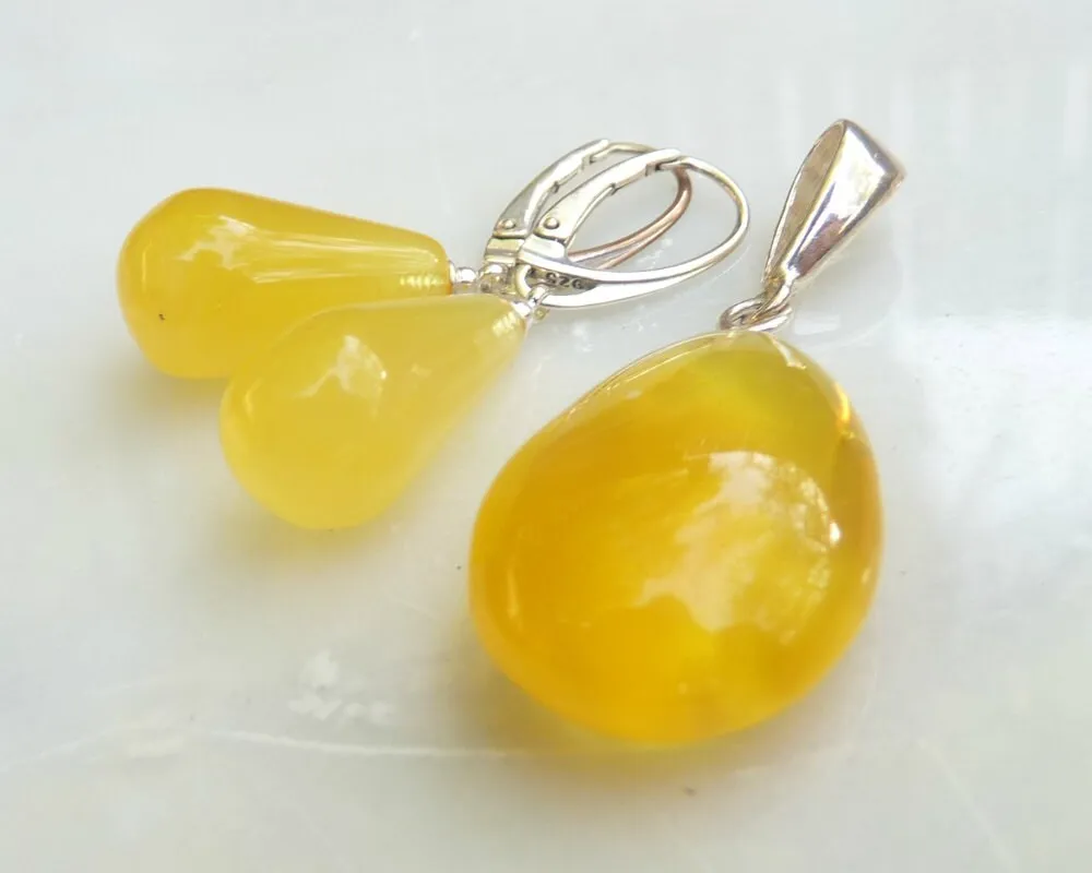 Baltic Amber Jewelry Set Yellow Cloudy Drop Pendant and Earrings Natural Untreated 8.1 gram 925 Silver