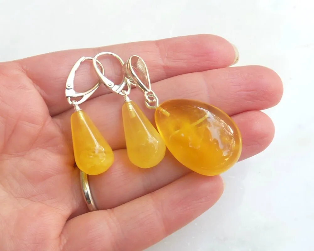 Baltic Amber Jewelry Set Yellow Cloudy Drop Pendant and Earrings Natural Untreated 8.1 gram 925 Silver