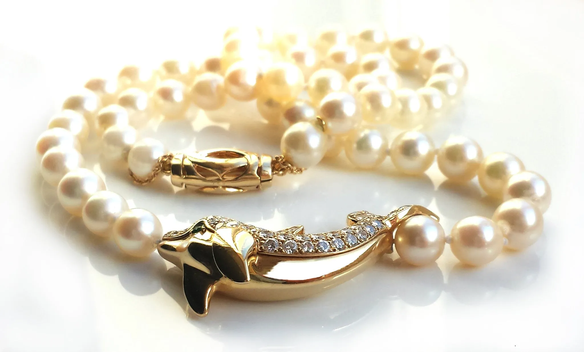 Cartier Akoya Pearl Dolphin Necklace in 18K Gold set with Diamonds & Emerald