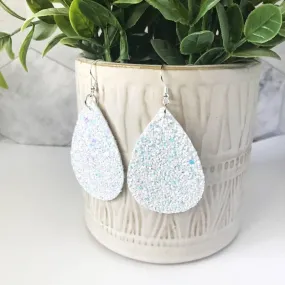 Elsa - White Crunchy Glitter Teardrop