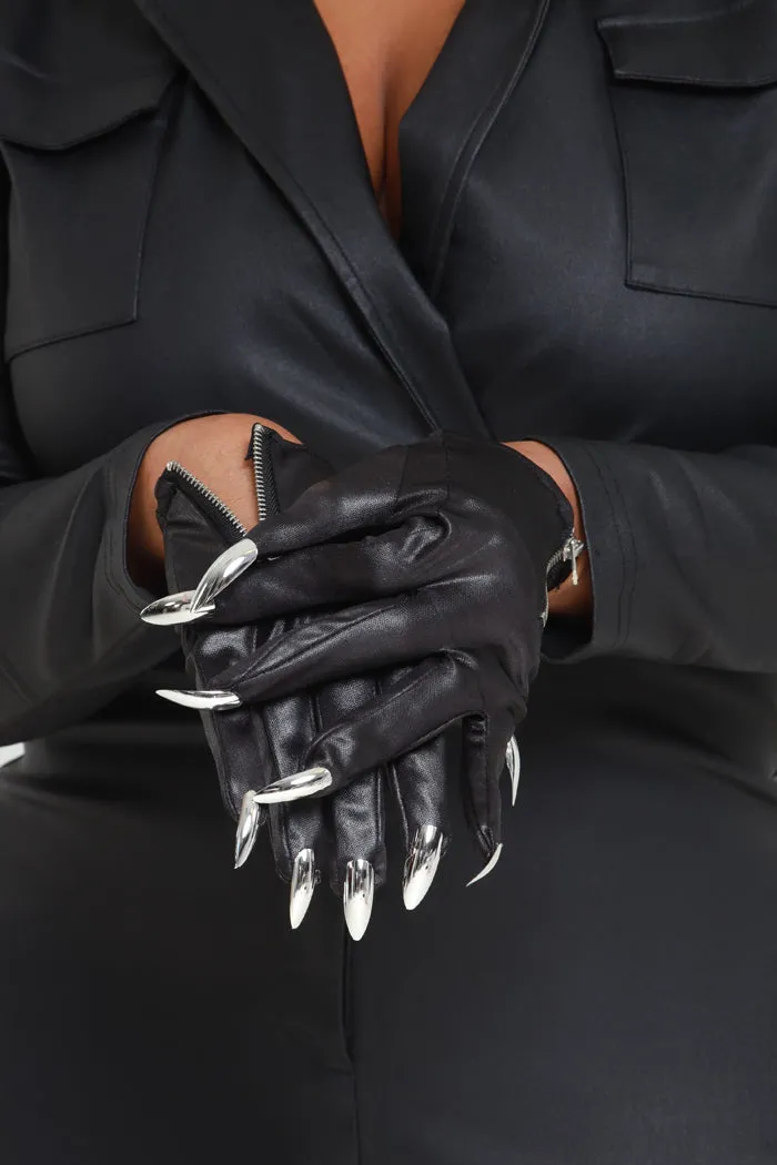 Fresh Set Nail Adorned Gloves - Black