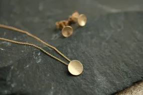 Gold Disc Necklace – Small