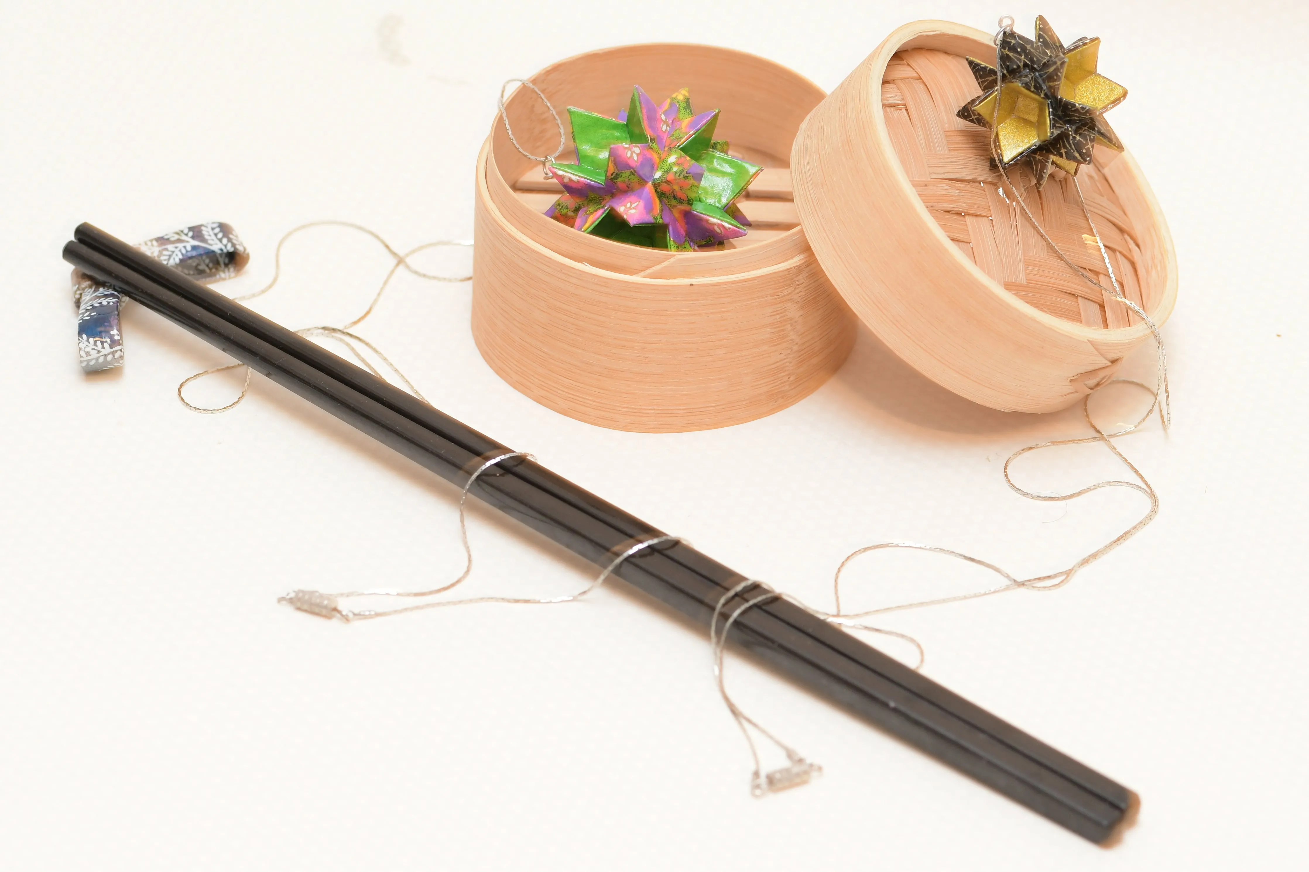 Jade Blossom Necklace (Gold sparks)