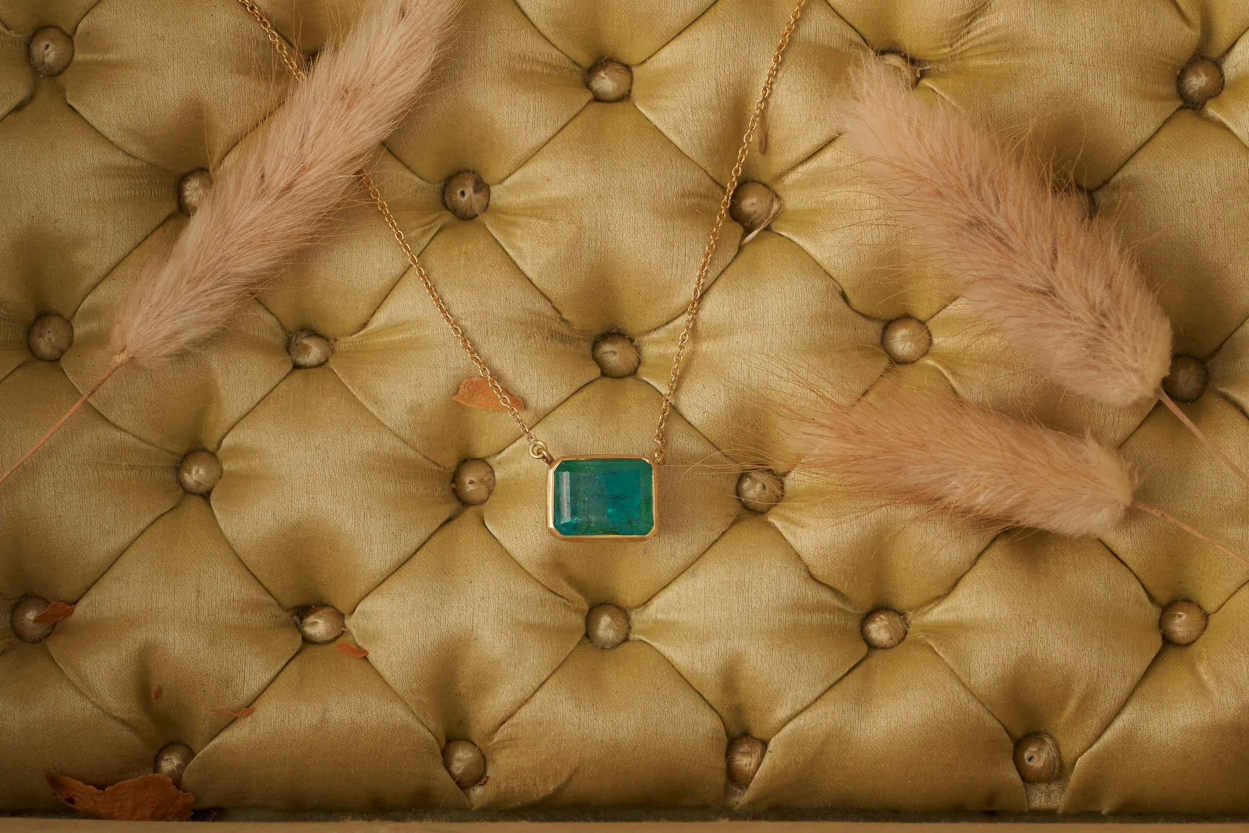 Sophie Theakston Emerald Esme Necklace