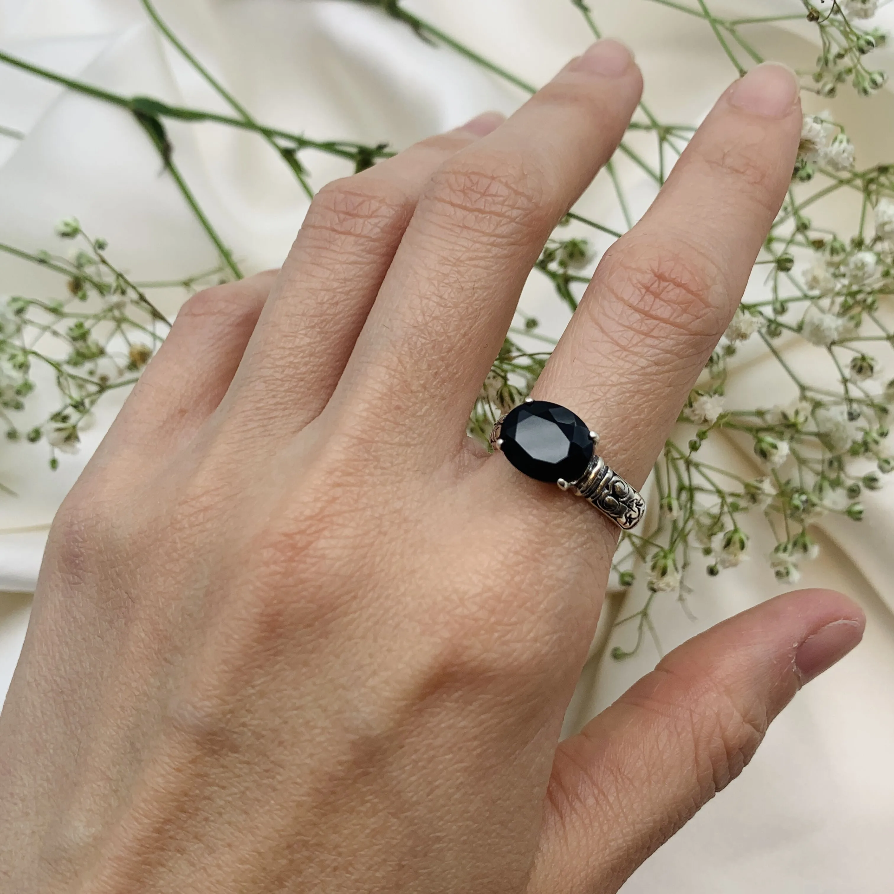 Tribal Onyx Ring - Black Boho Ring - Horizontal Oval Ring