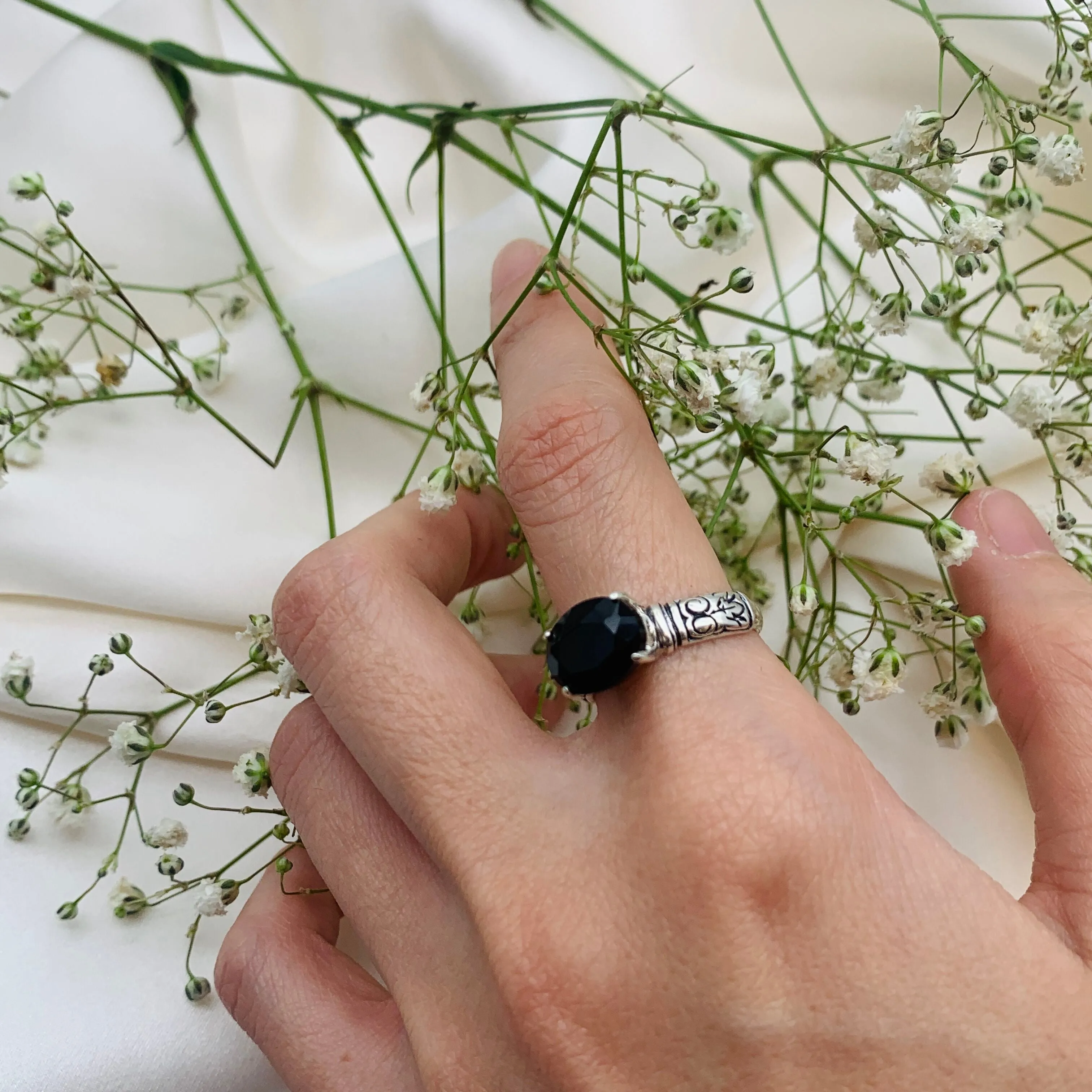 Tribal Onyx Ring - Black Boho Ring - Horizontal Oval Ring