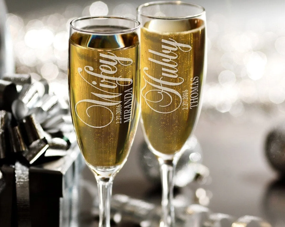Wifey and Hubby Custom Set of 2 Champagne Wedding Flutes, Personalized Engraved Champagne Glasses, Toasting Glasses, Mr and Mrs Wedding Gift