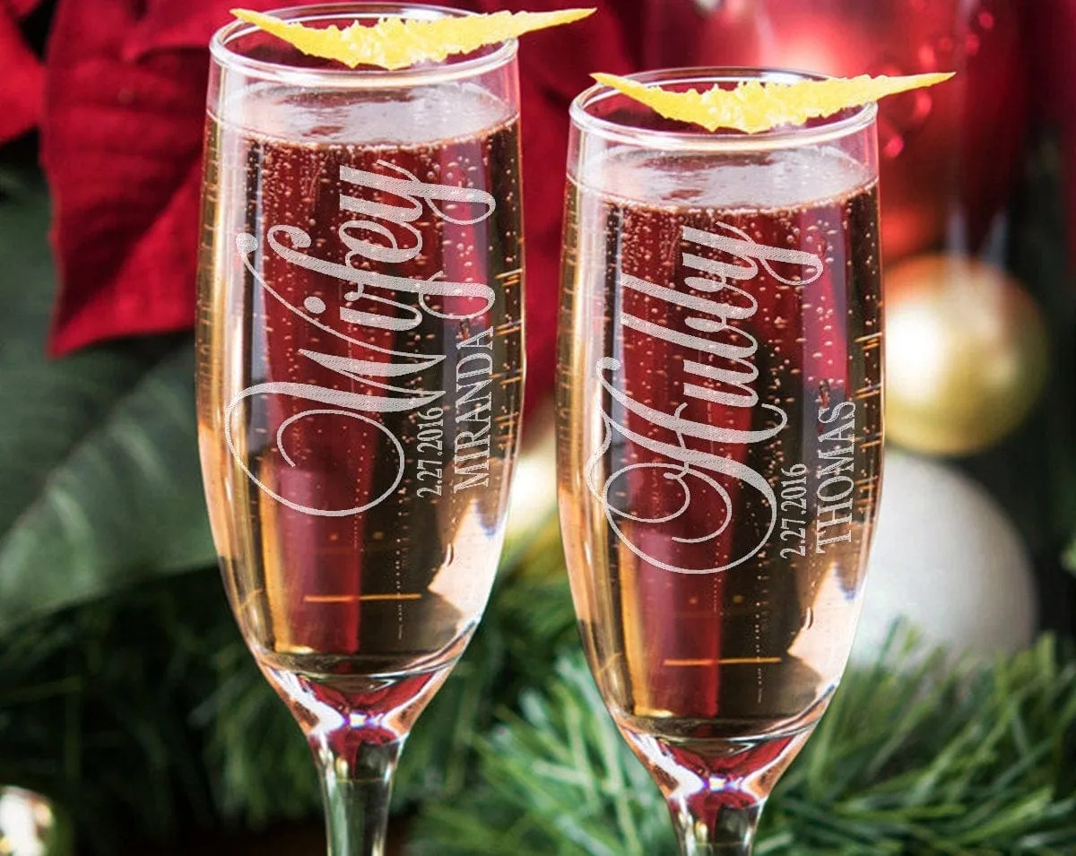 Wifey and Hubby Custom Set of 2 Champagne Wedding Flutes, Personalized Engraved Champagne Glasses, Toasting Glasses, Mr and Mrs Wedding Gift