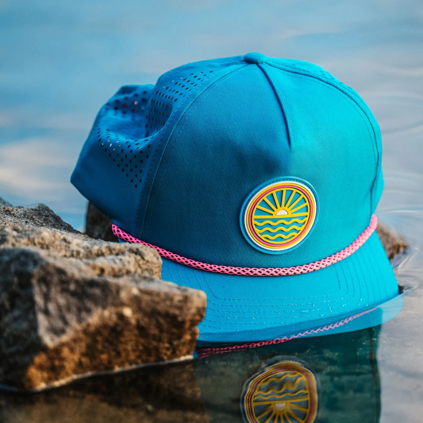 YOUTH 80s Sun Wave Waterproof Hat - Coral